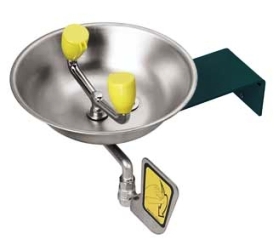 plumbed eyewash station